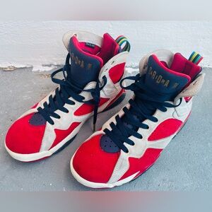 Jordan Retro x Trophy Room. New Sheriff in Town 2022